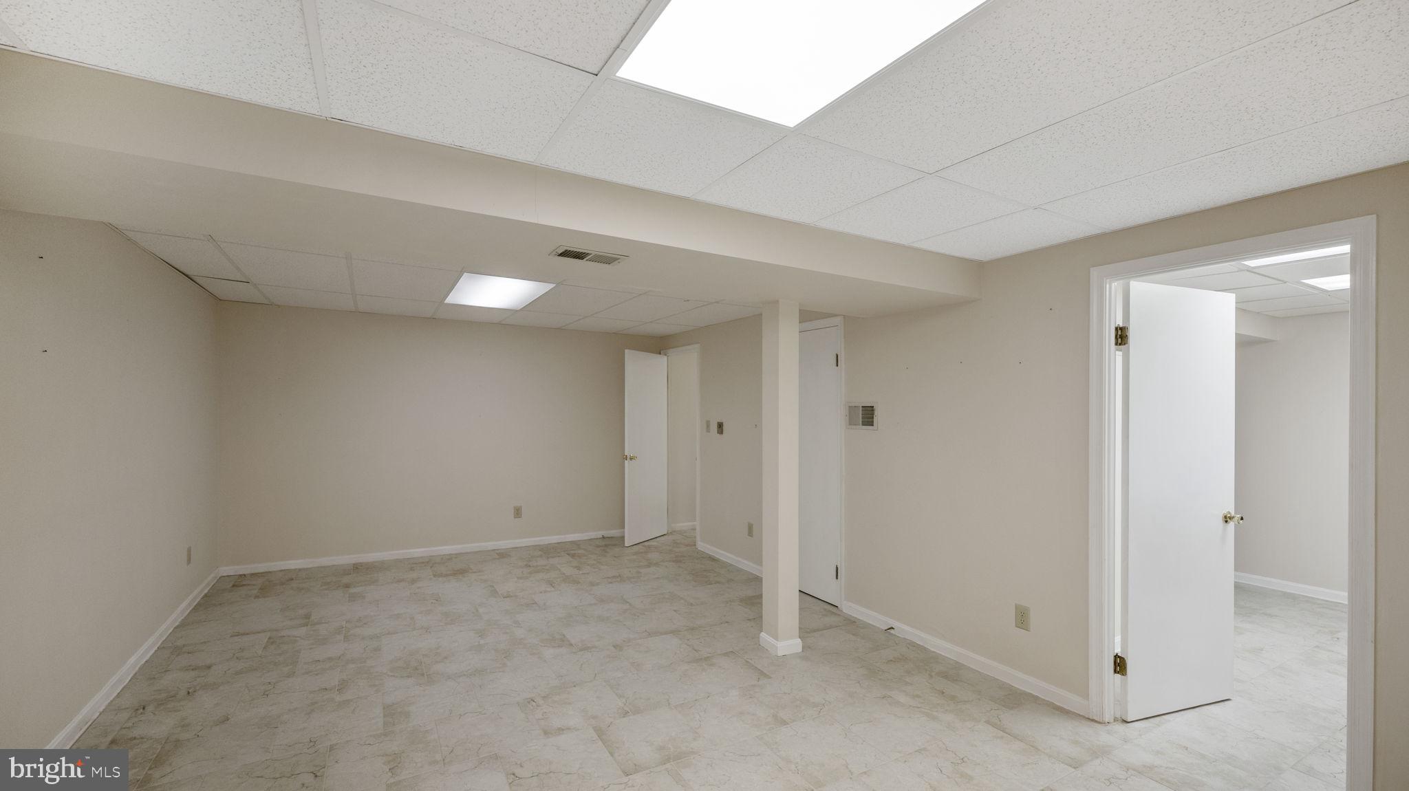 19308 POINSETTA COURT