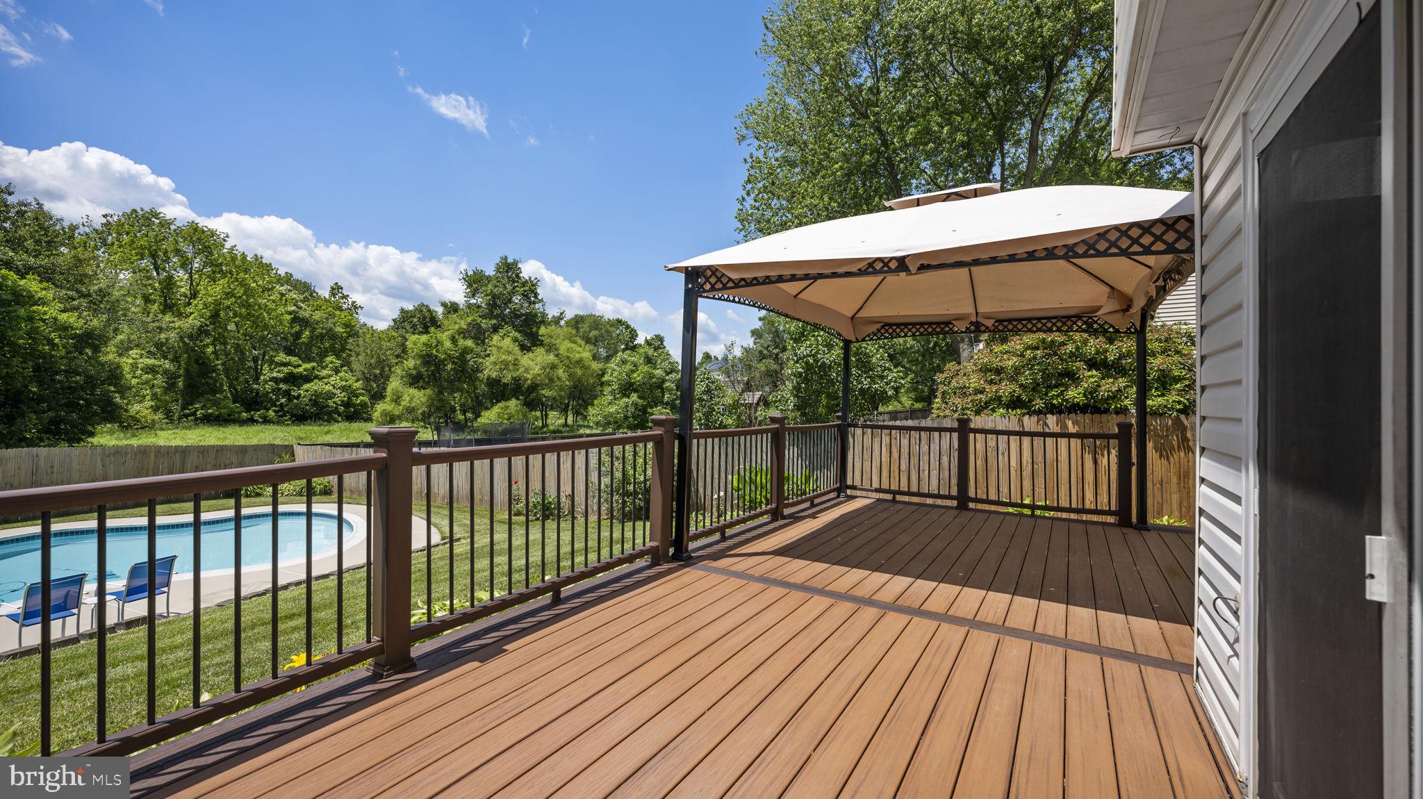 19308 POINSETTA COURT