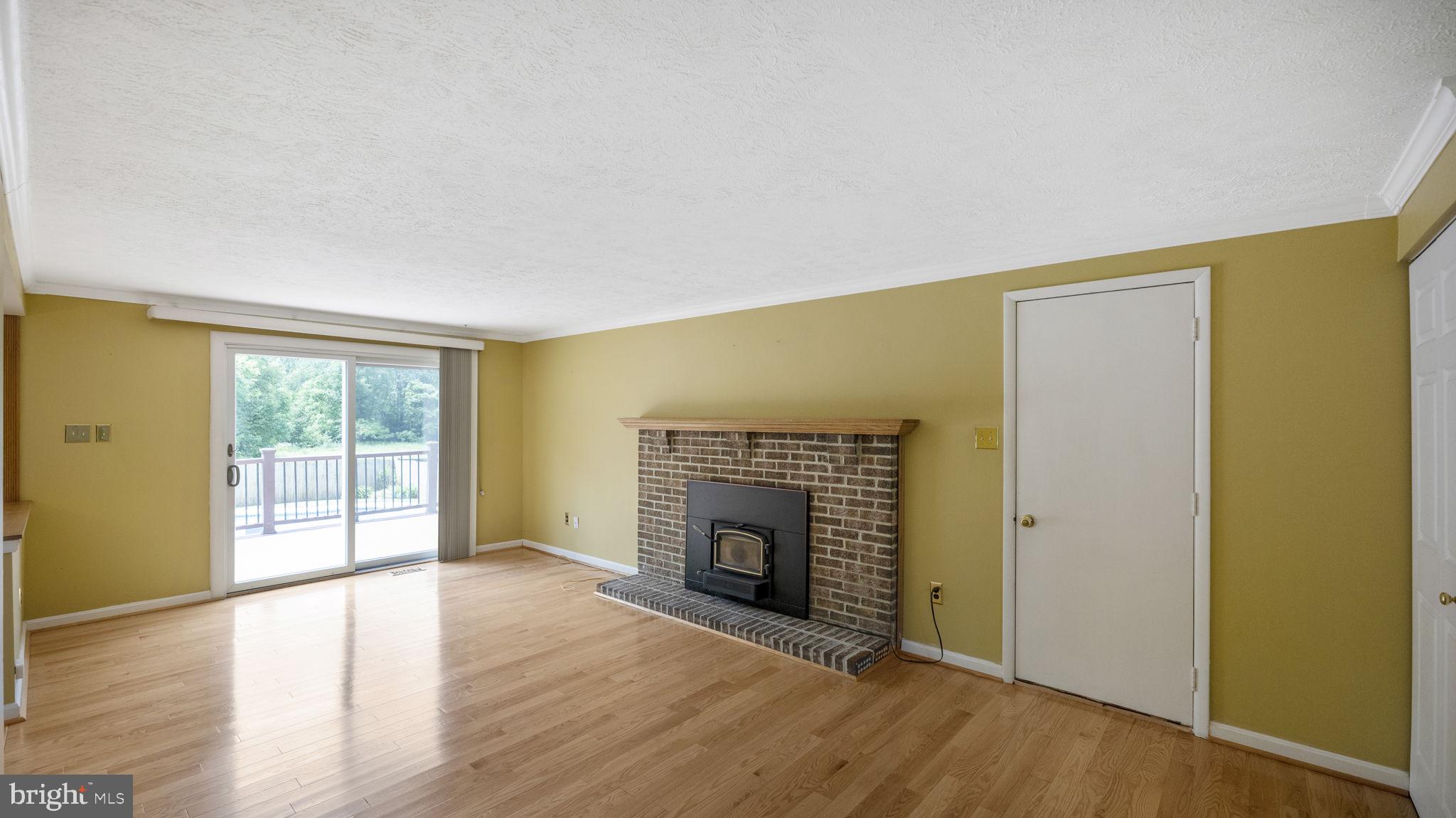 19308 POINSETTA COURT