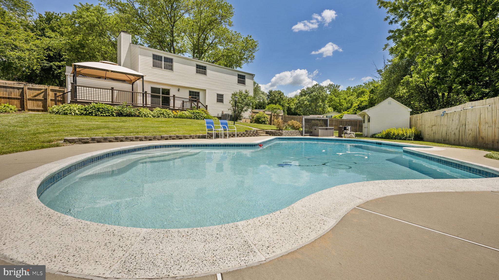 19308 POINSETTA COURT