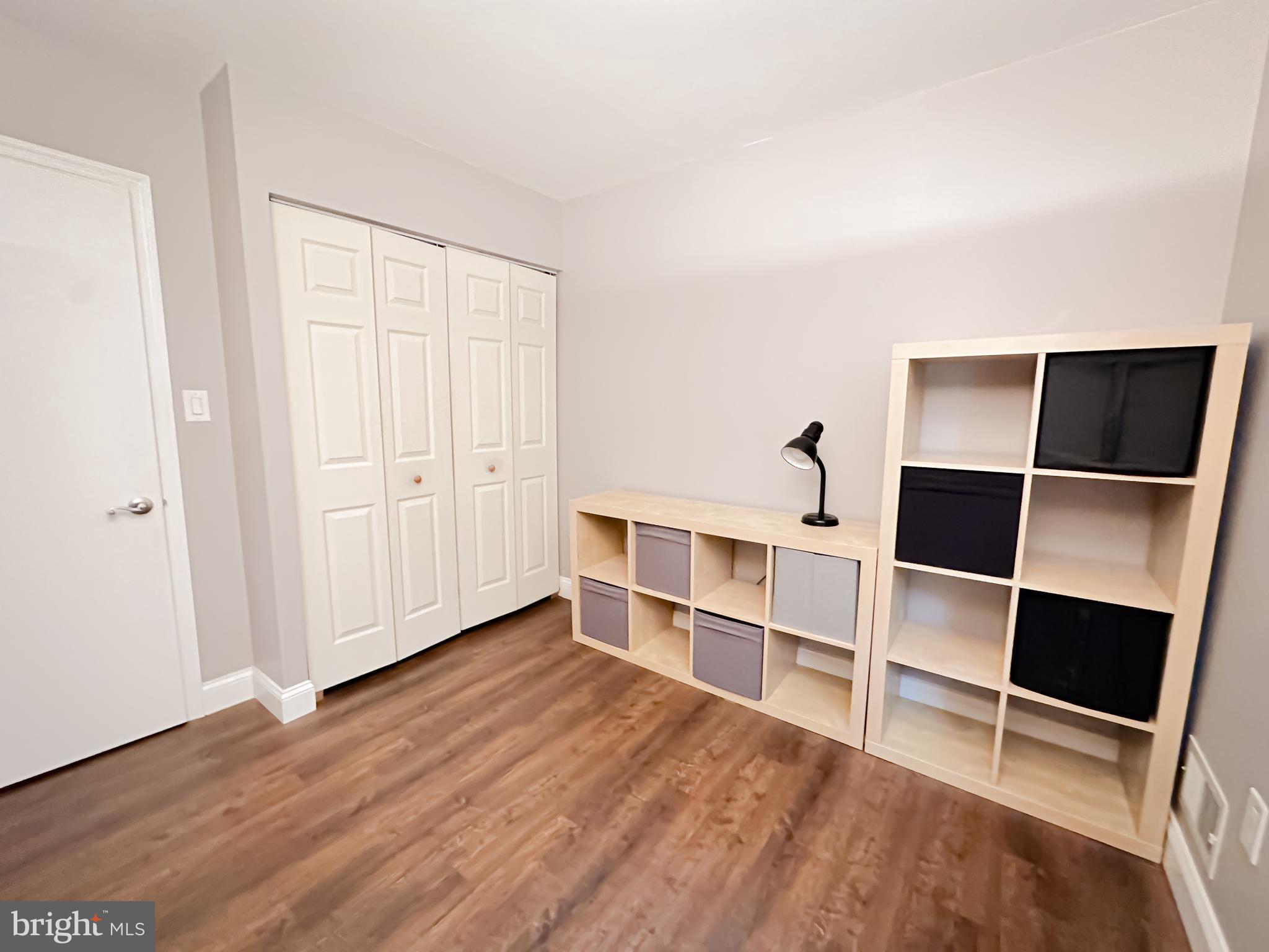 2 HIBISCUS COURT 1-1