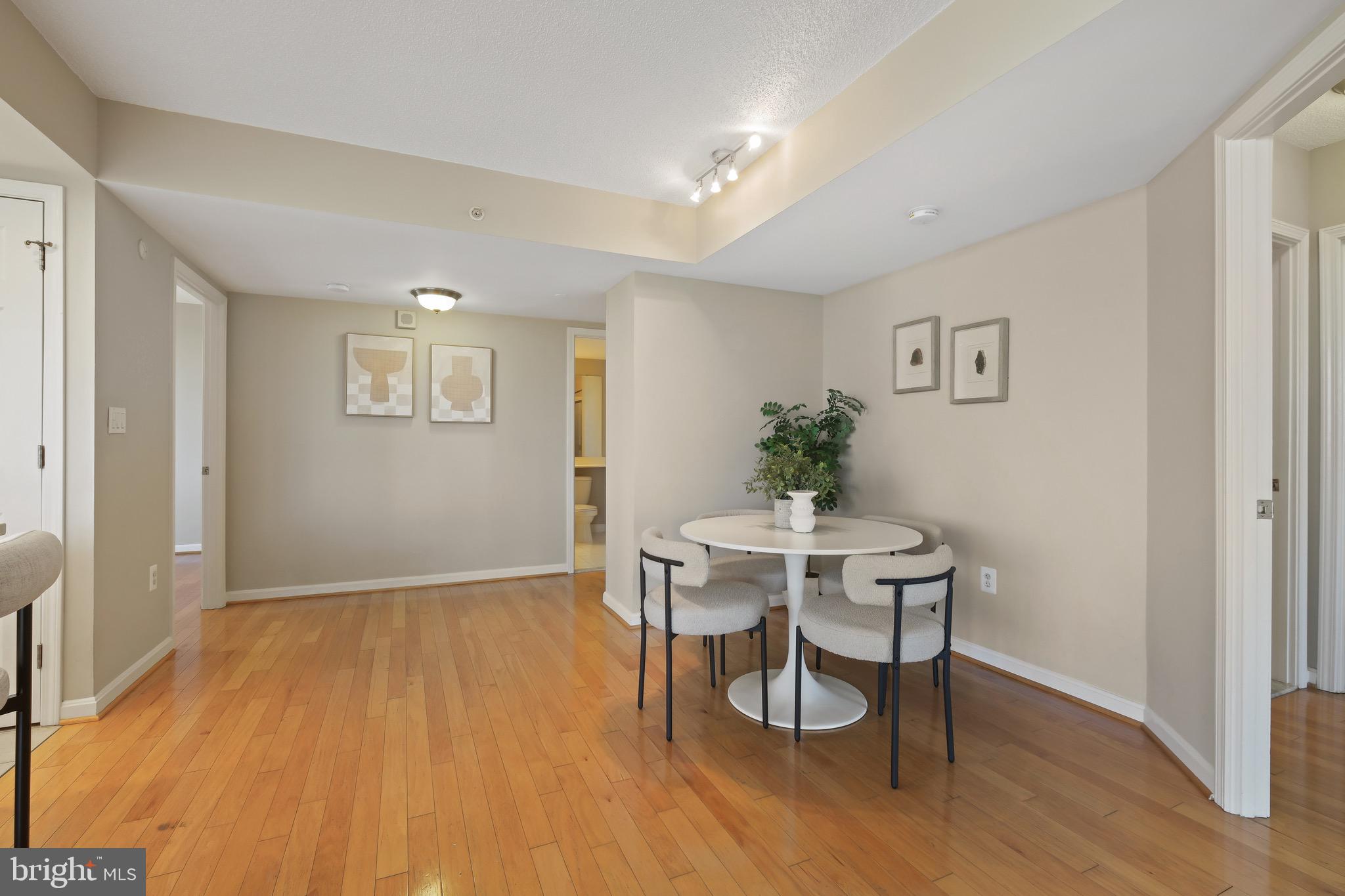 11710 Old Georgetown Rd #501