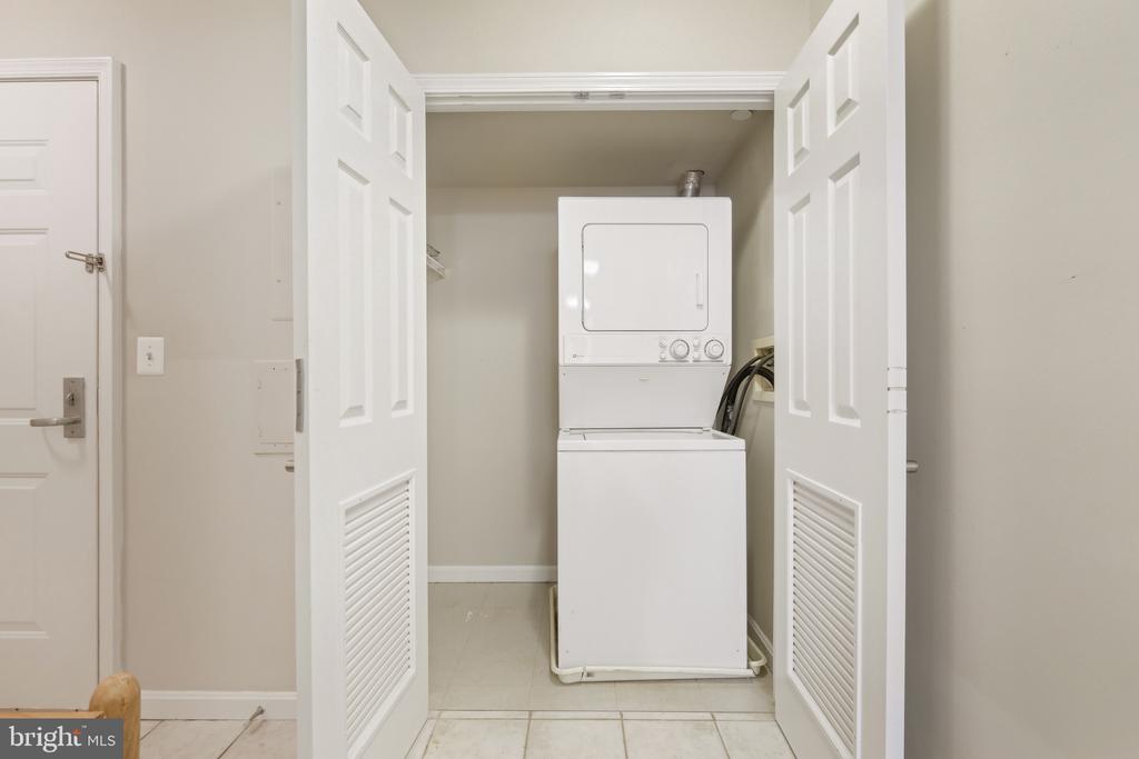 11710 Old Georgetown Rd #501
