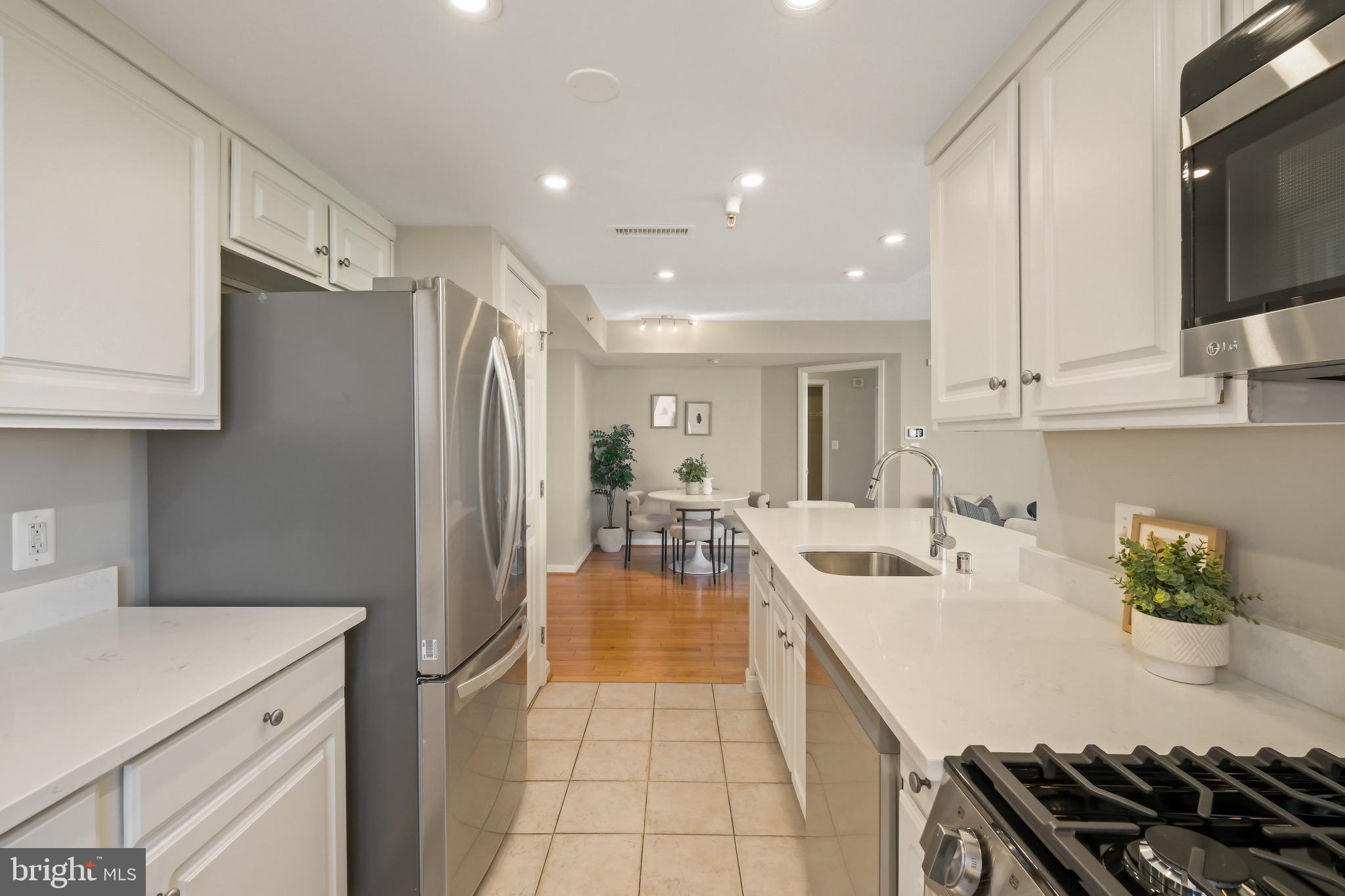 11710 Old Georgetown Rd #501