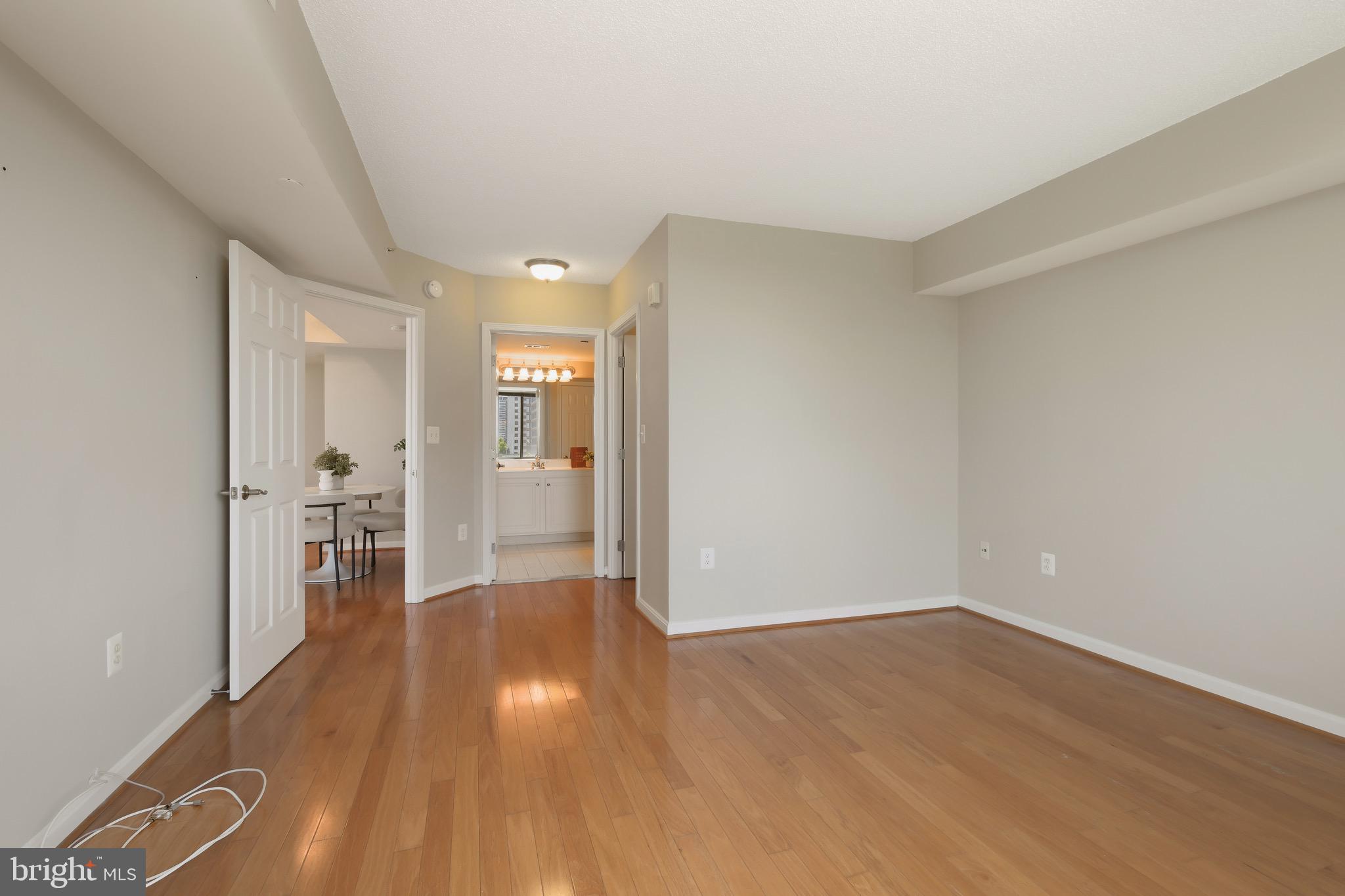 11710 Old Georgetown Rd #501
