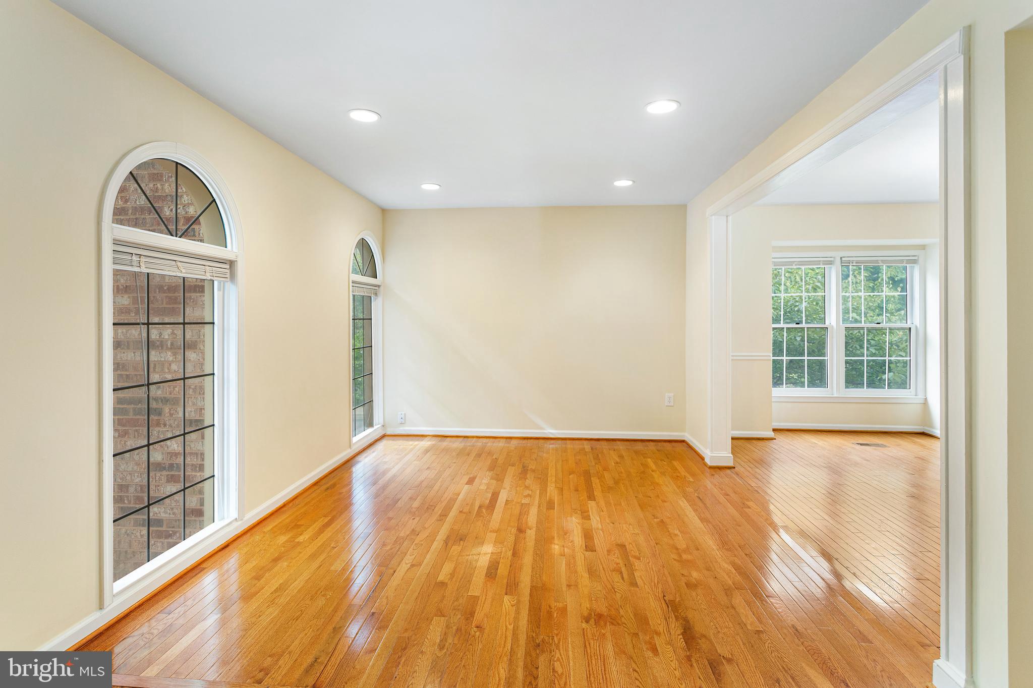 1 GROVE RIDGE COURT 65