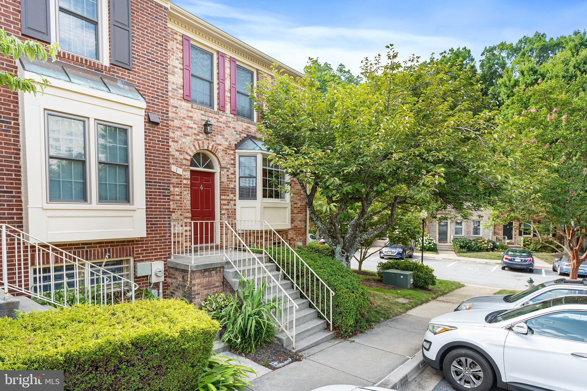 1 GROVE RIDGE COURT 65