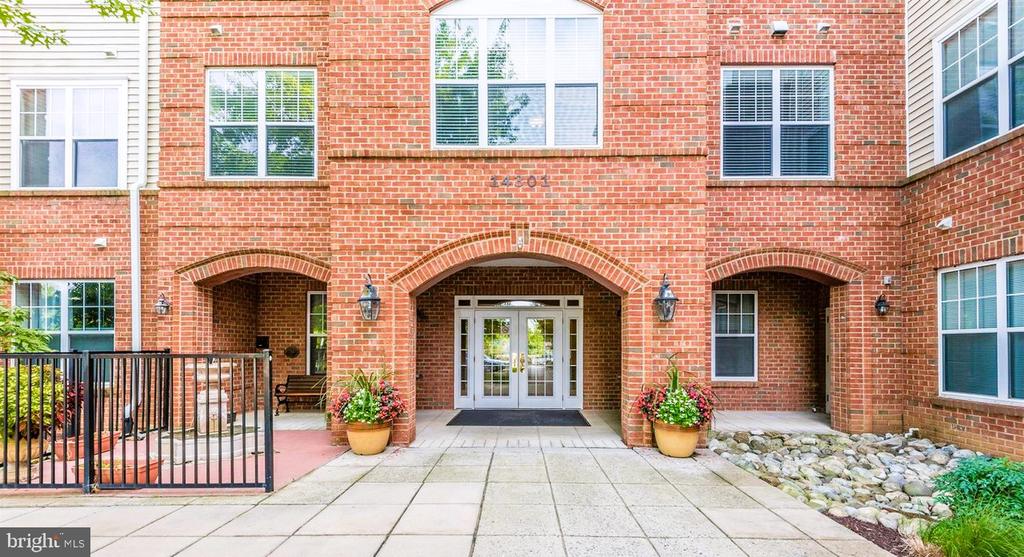 14301 KINGS CROSSING BOULEVARD 411