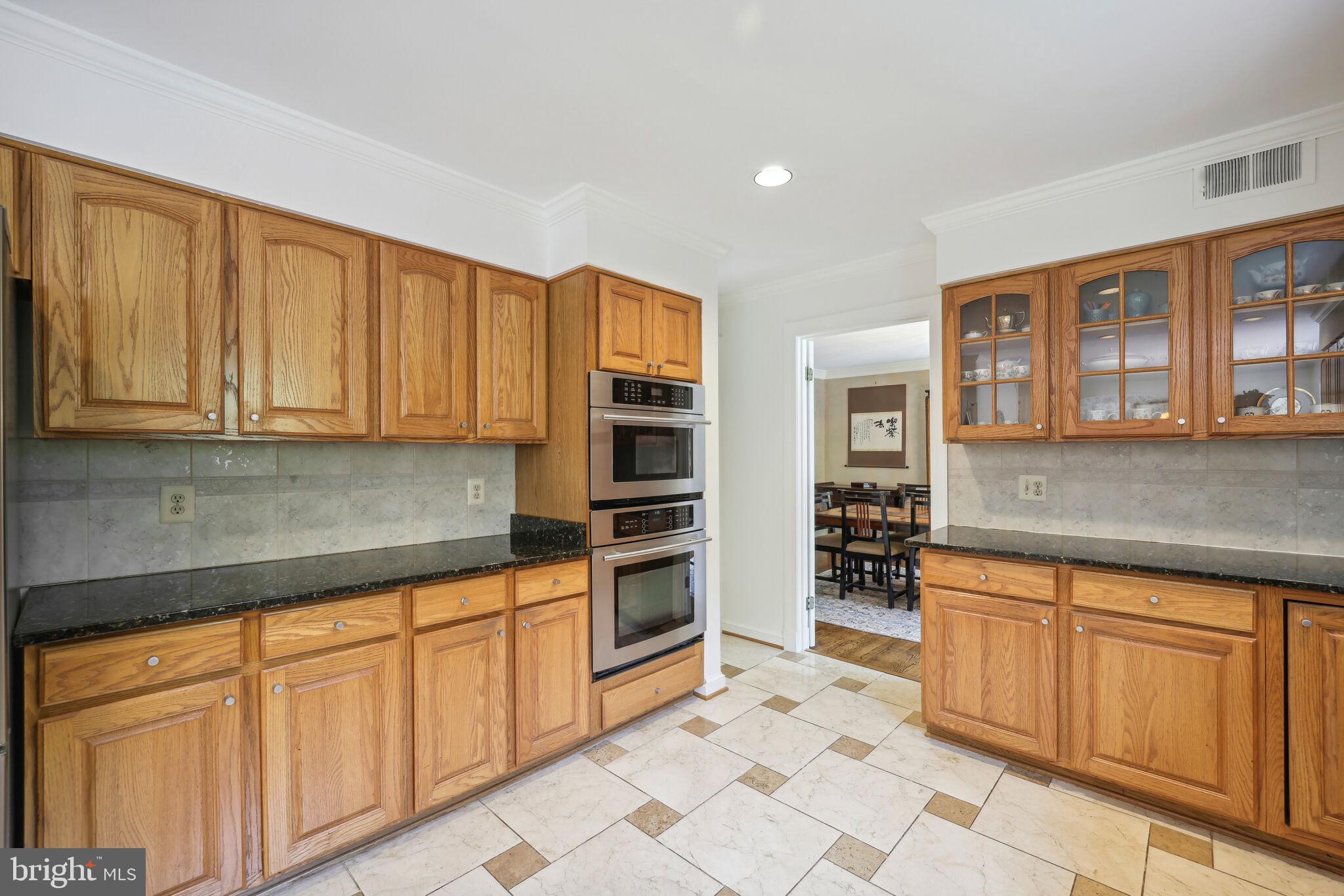 12401 Rivers Edge Dr