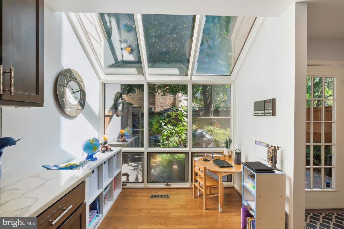 10788 Brewer House