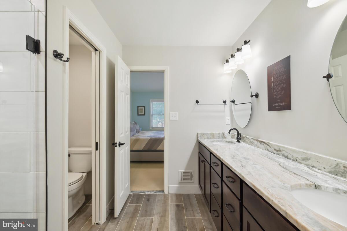 10788 Brewer House