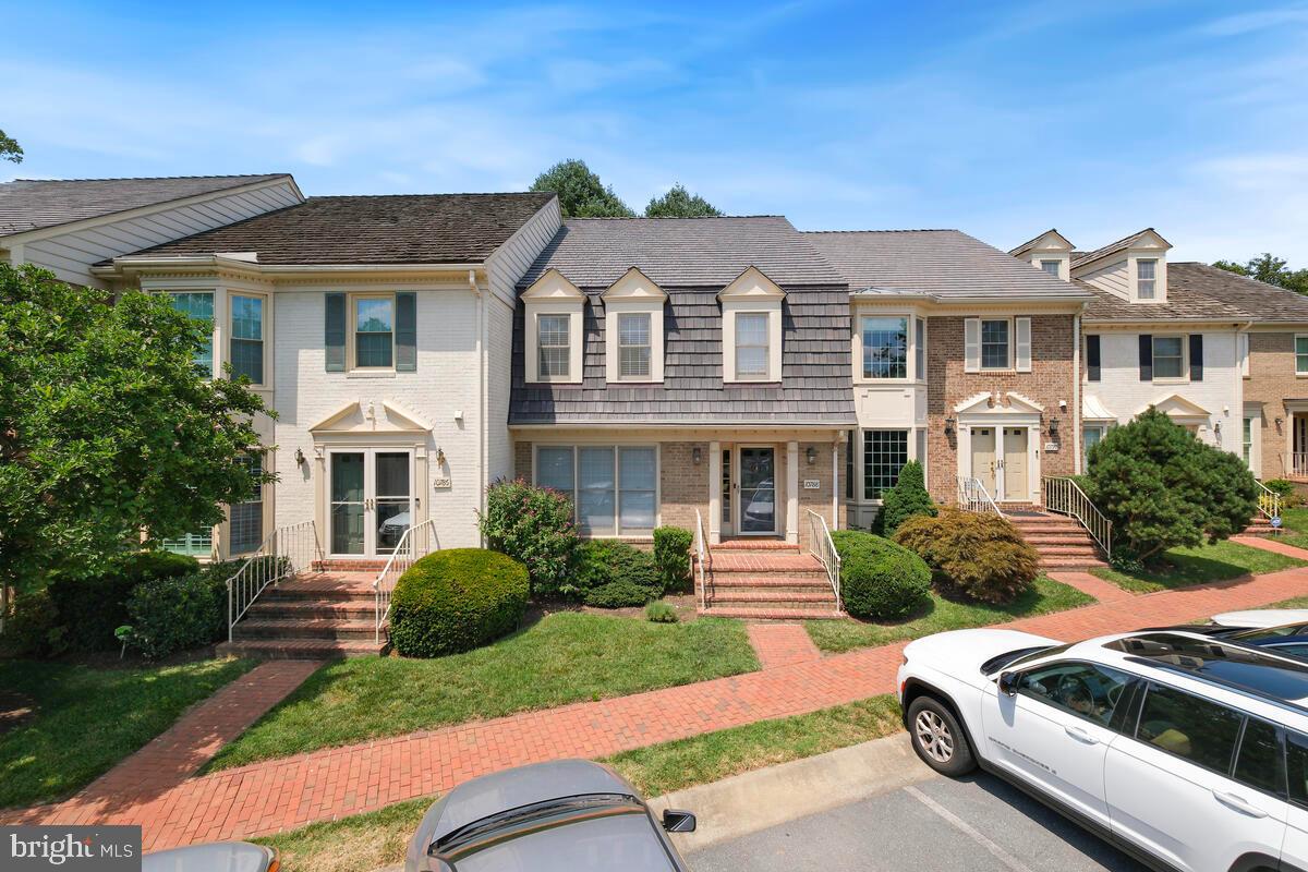 10788 Brewer House