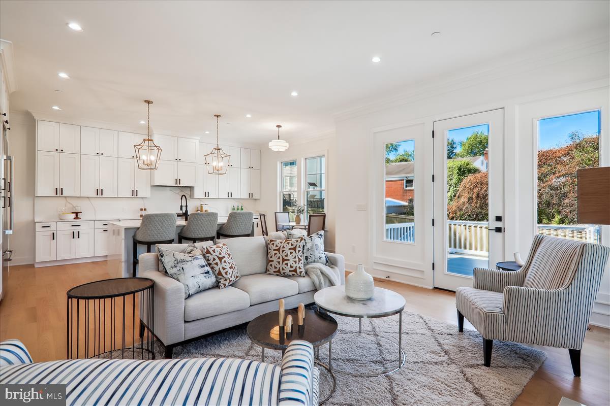 6404 BELLS MILL ROAD