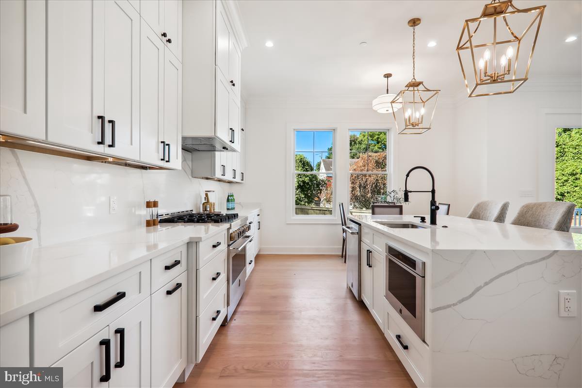 6404 BELLS MILL ROAD