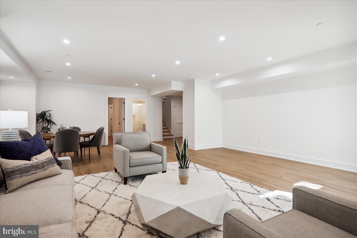 6404 BELLS MILL ROAD