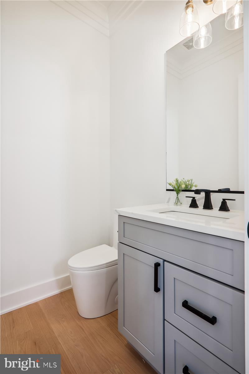 6404 BELLS MILL ROAD