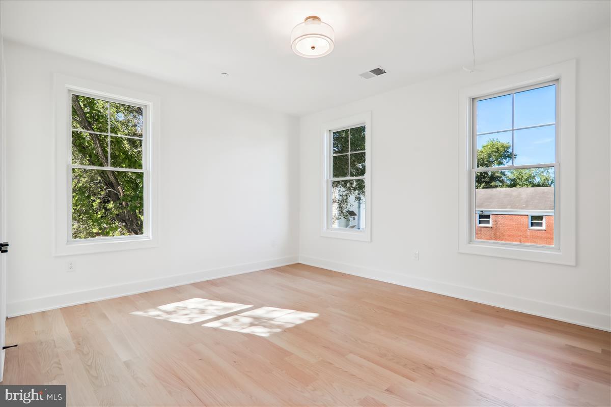 6404 BELLS MILL ROAD