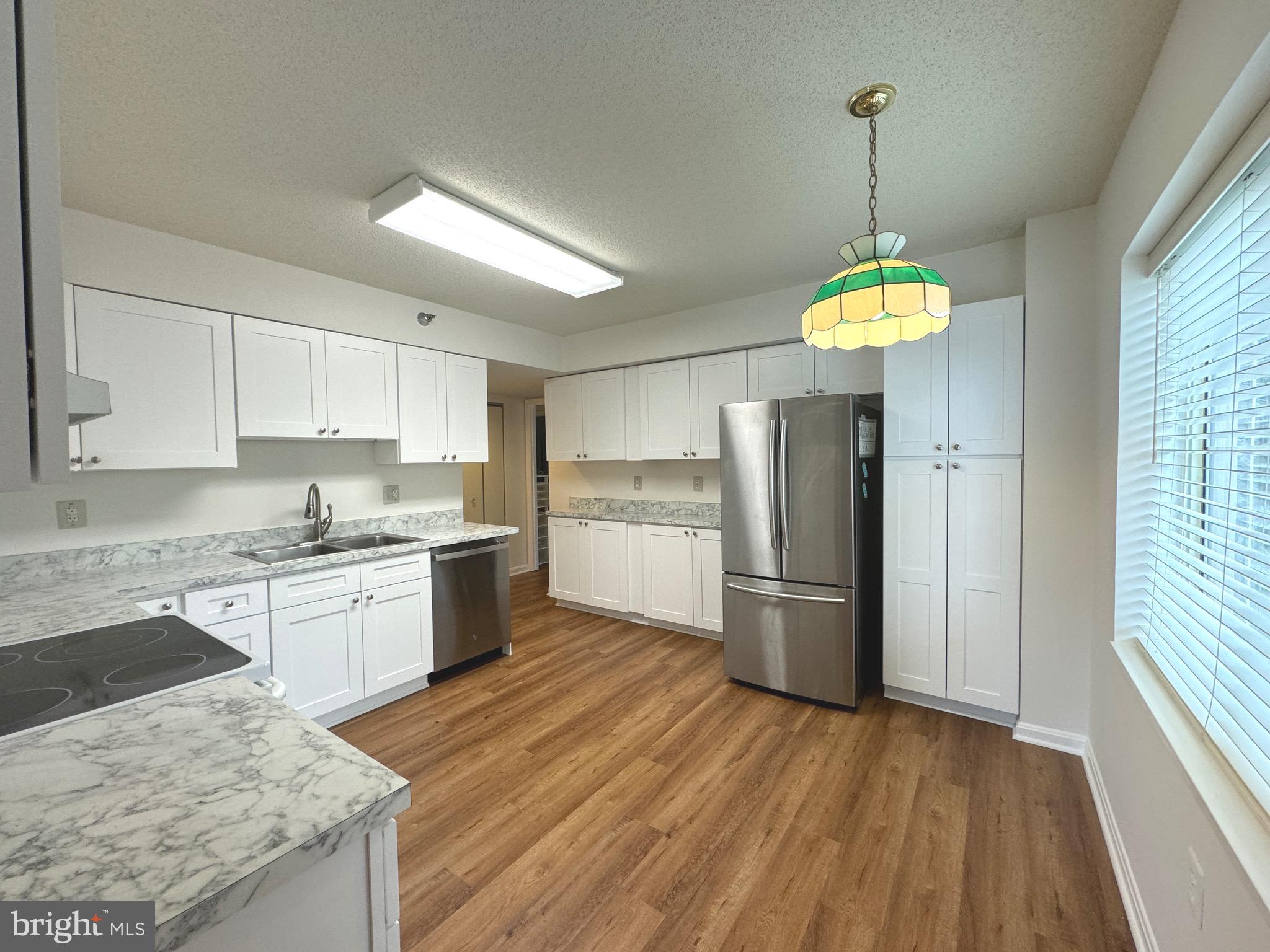 14800 PENNFIELD CIRCLE 309