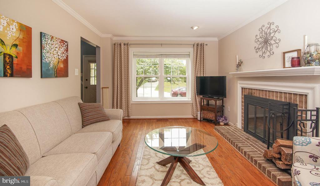 20805 CLEAR MORNING COURT