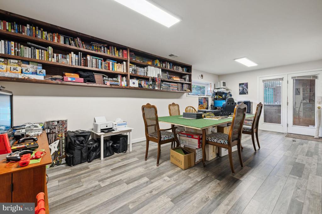 115 MEEM AVENUE