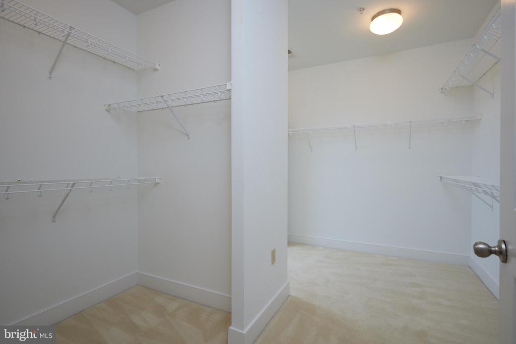 12500 Park Potomac Ave #1007s