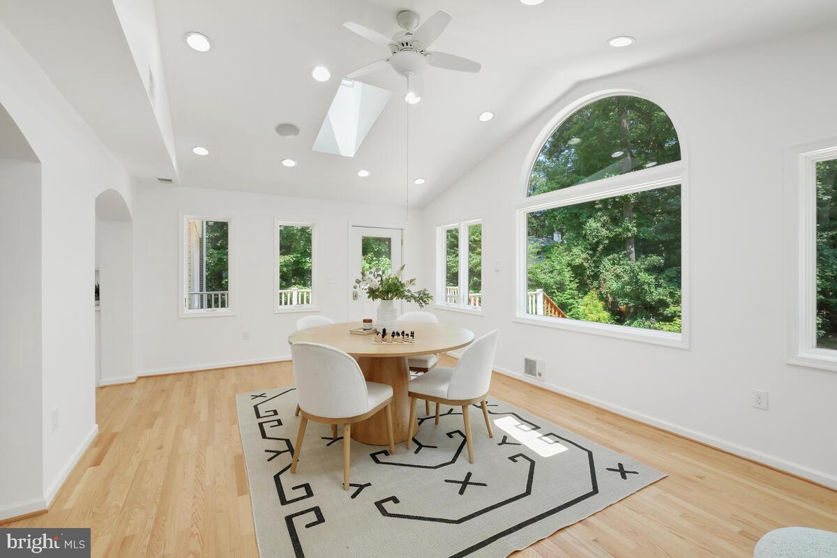 6609 Tilden Ln