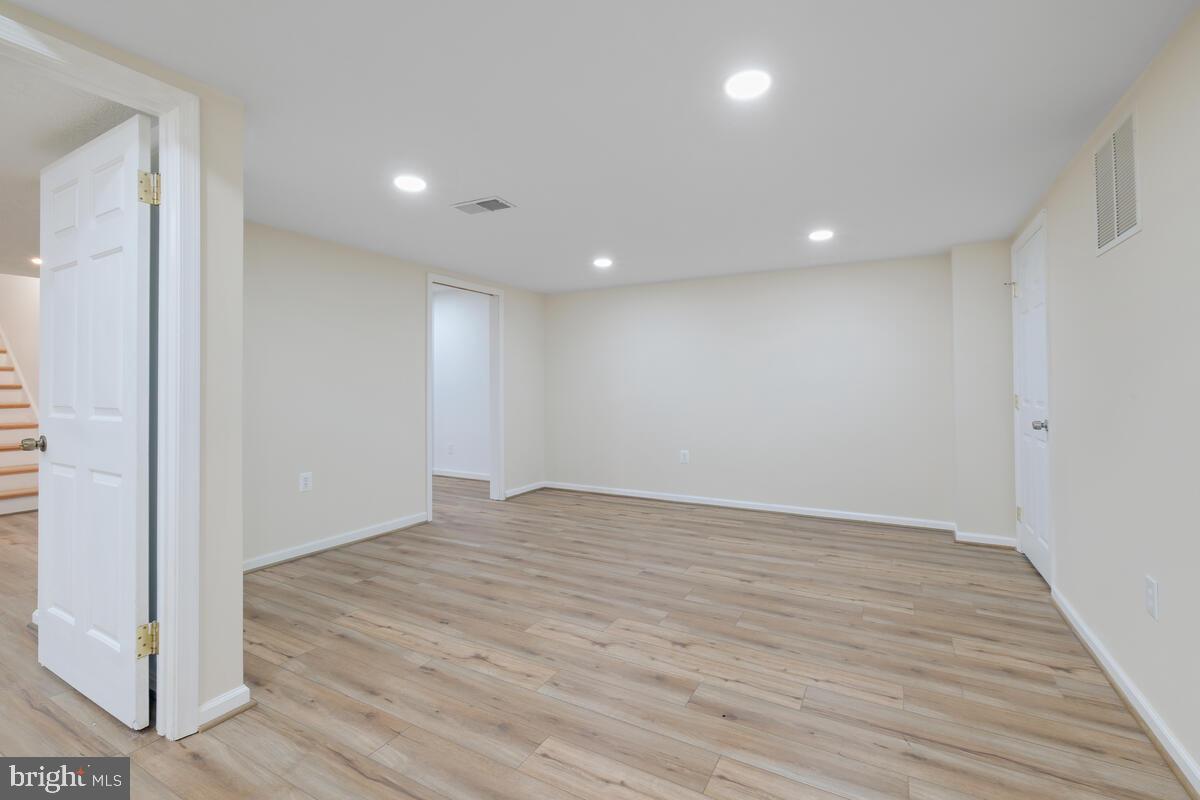 6609 Tilden Ln