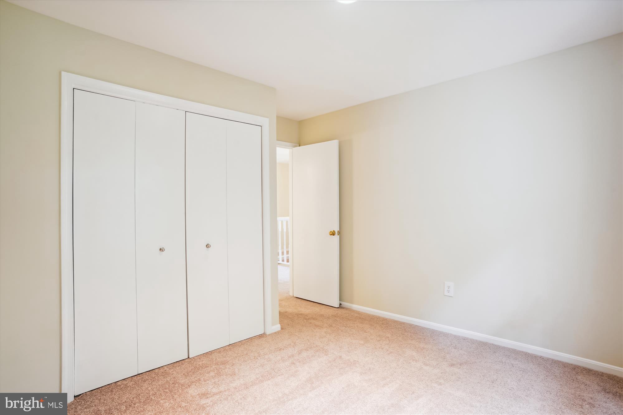 7768 Heatherton Ln