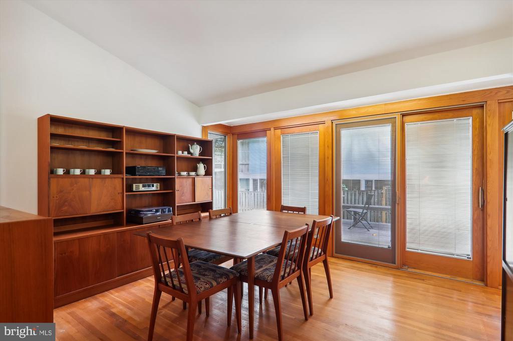 3607 SPRUELL DRIVE
