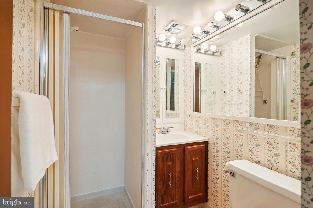 3607 SPRUELL DRIVE