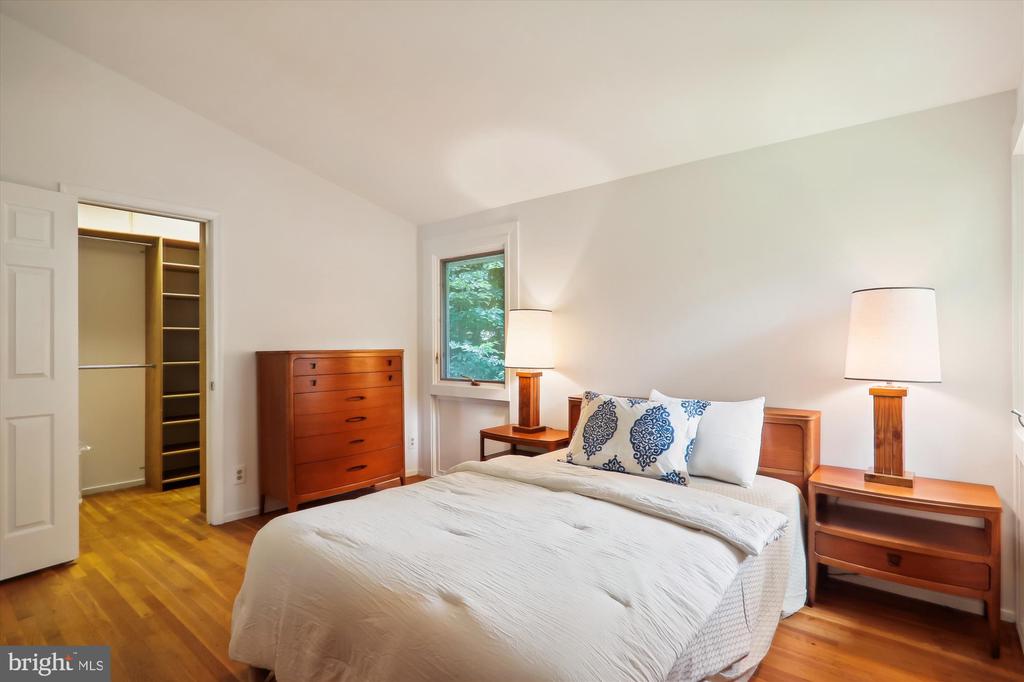 3607 SPRUELL DRIVE