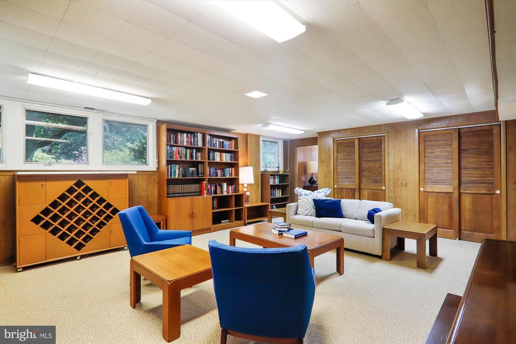 3607 SPRUELL DRIVE