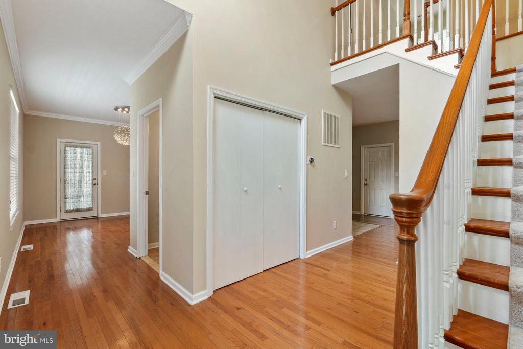 5 REDBUD COURT