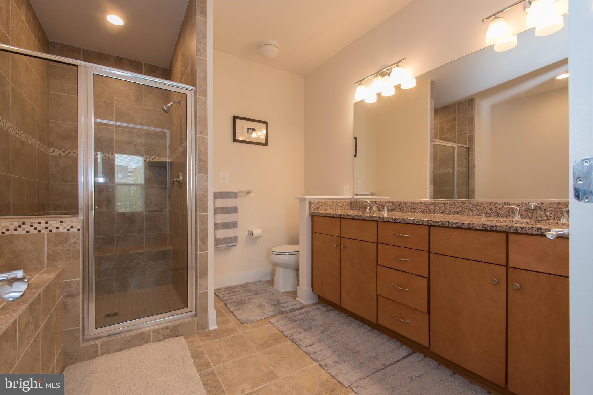 908 KING FARM BOULEVARD