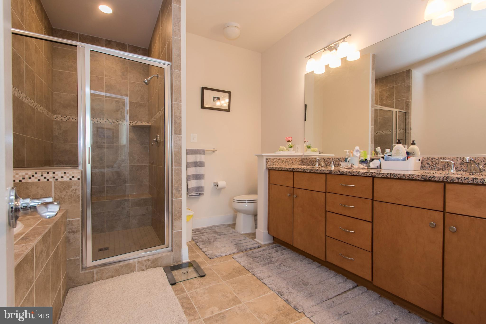 908 KING FARM BOULEVARD