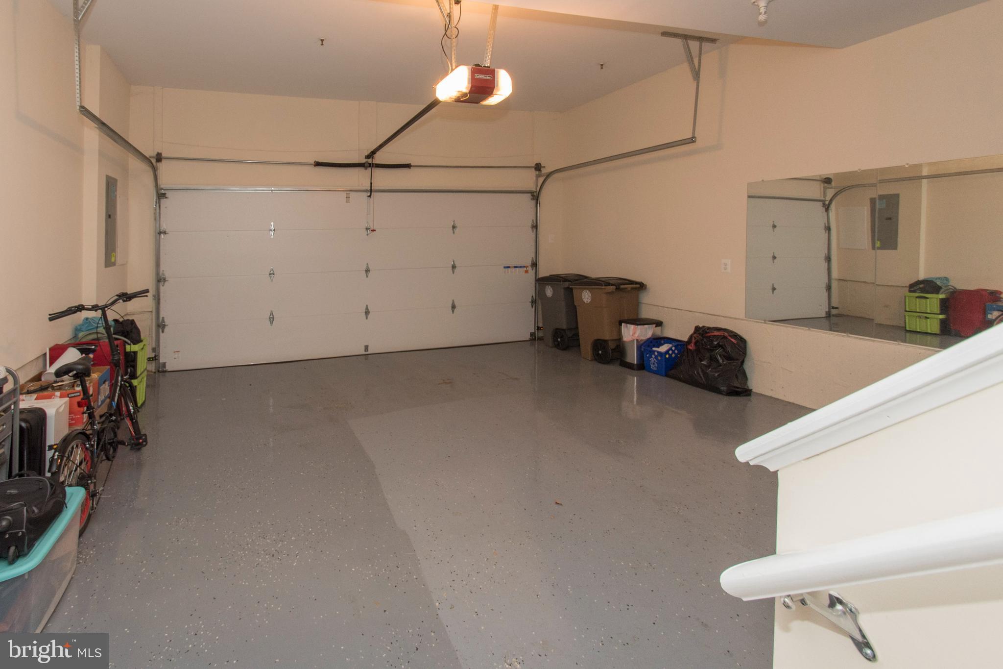 908 KING FARM BOULEVARD