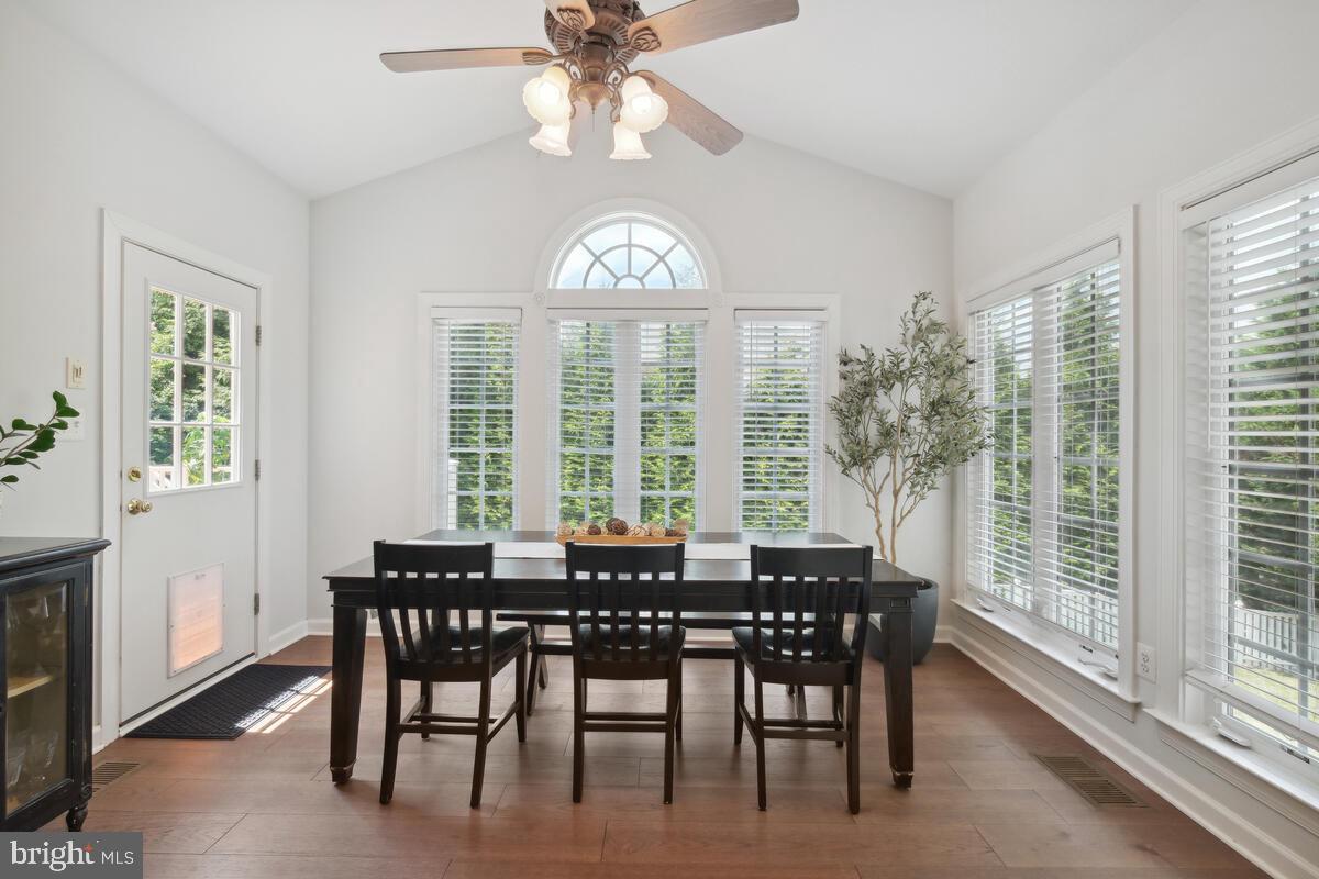 18606 HARVEST SCENE COURT