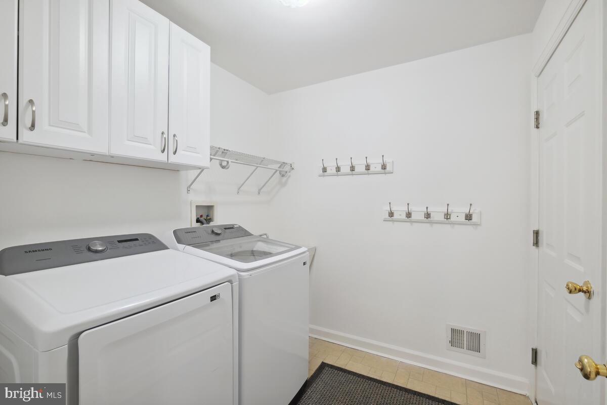 18606 HARVEST SCENE COURT