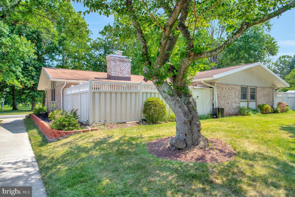 3578 GLENEAGLES DRIVE 33-A