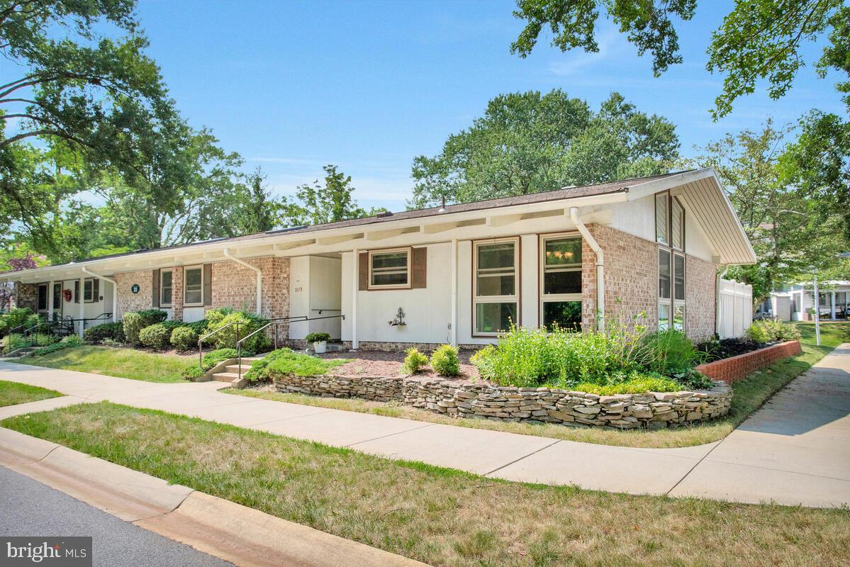 3578 GLENEAGLES DRIVE 33-A