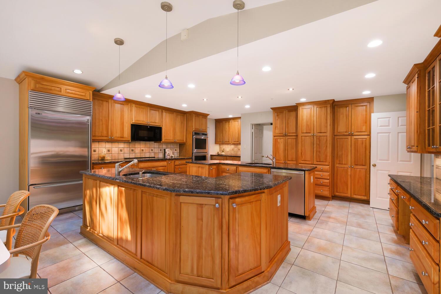 11409 Marcliff Rd