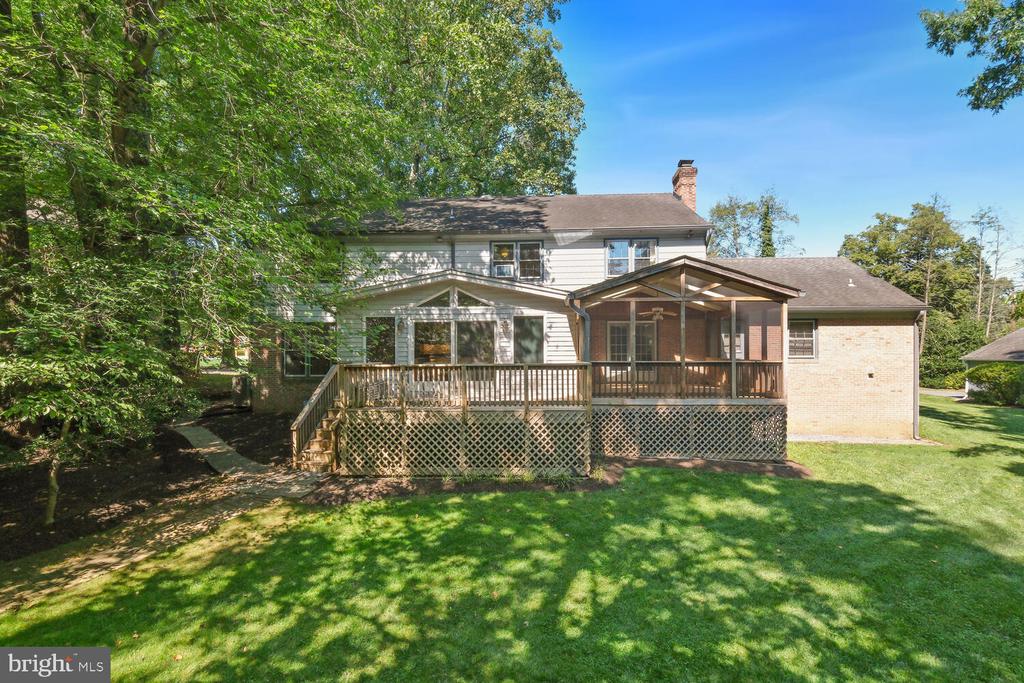 11409 Marcliff Rd