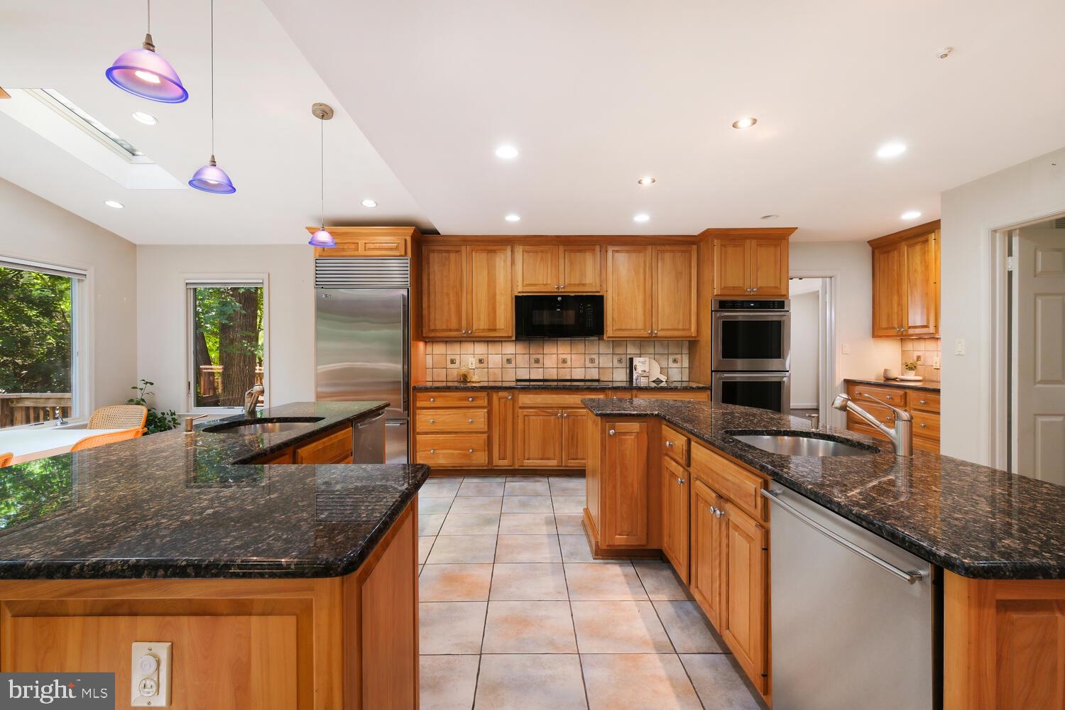 11409 Marcliff Rd