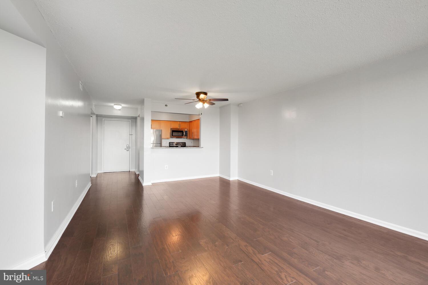 10101 Grosvenor Pl #1704