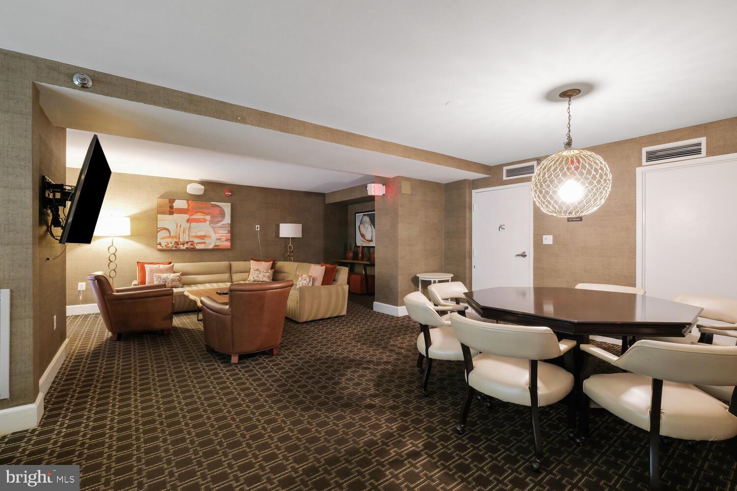 10101 Grosvenor Pl #1704