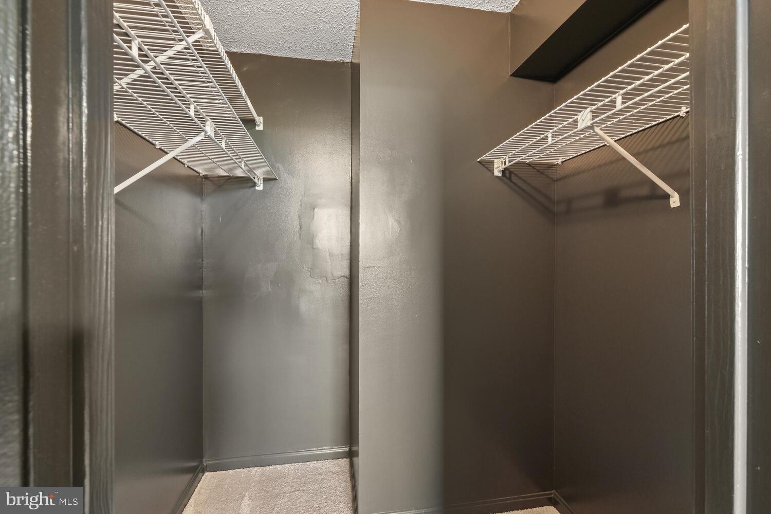 10101 Grosvenor Pl #1704