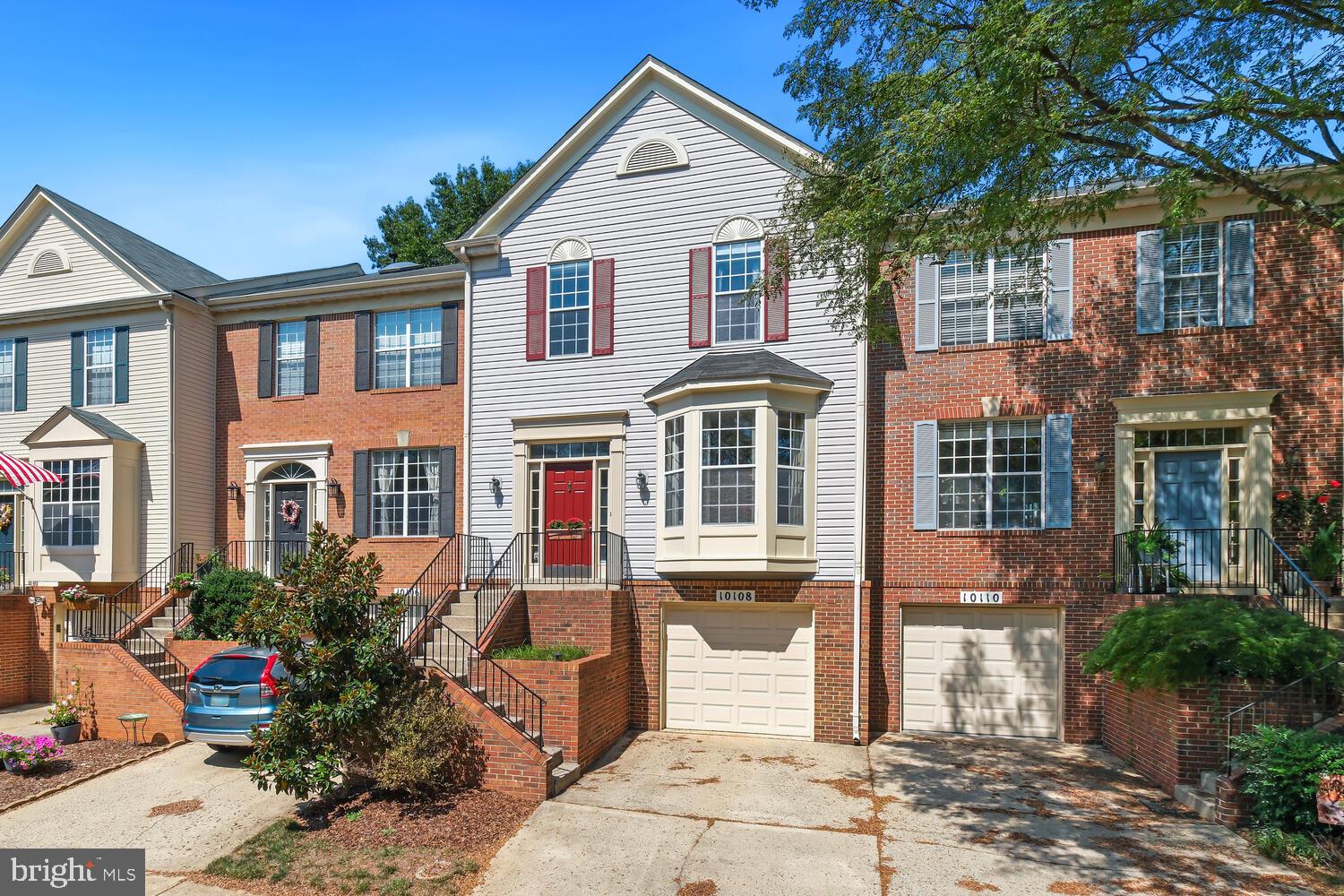 10108 Vanderbilt Cir
