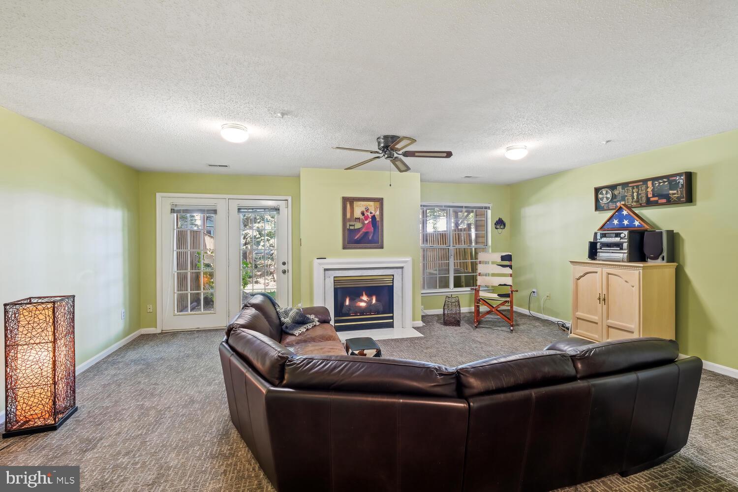 10108 Vanderbilt Cir