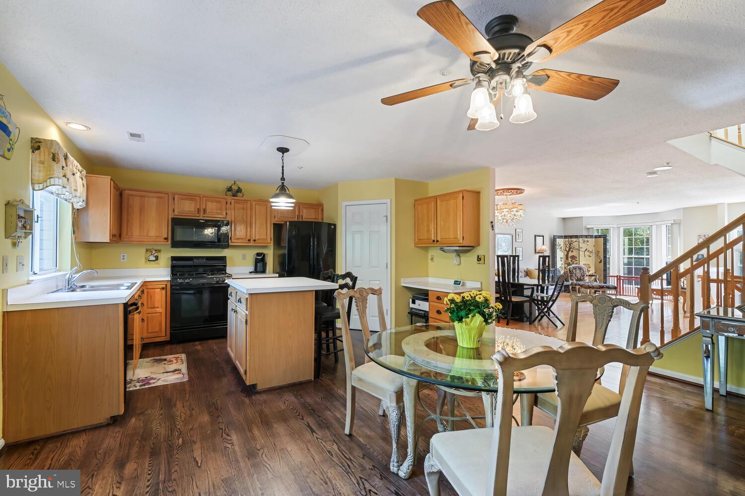 10108 Vanderbilt Cir