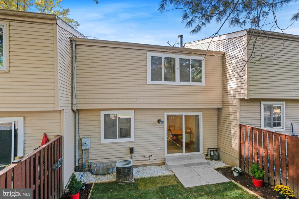 154 Lamont Ln